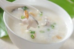 魚(yú)片粥怎么做好吃？魚(yú)片粥的做法[圖]