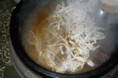 面條怎么煮不爛又筋道？面條怎么煮才不會(huì)粘連？[圖]
