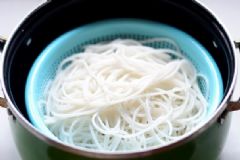 米粉要泡多久？米粉要泡多久才能煮？[多圖]