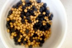 黃豆能和黑豆一起打豆?jié){嗎？黃豆和黑豆一起打豆?jié){可以嗎？[多圖]