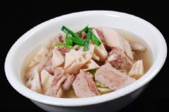 蓮藕排骨湯的做法 蓮藕排骨湯怎么燉好喝？[多圖]