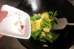 空心菜能和雞蛋一起吃嗎？空心菜可以炒雞蛋嗎？[多圖]