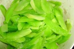 萵筍和黃瓜能一起吃嗎？萵筍黃瓜可以一起炒嗎？[多圖]
