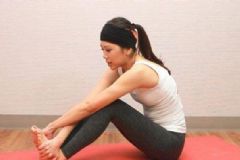 適合白領(lǐng)的瑜伽動作有哪些？白領(lǐng)適合什么瑜伽動作？[圖]