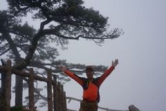 老人登山要帶哪些物品？老人登山有哪些注意事項(xiàng)？[圖]