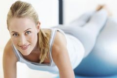 女性如何練出平坦的小腹？練就完美身材該怎么鍛煉？[圖]