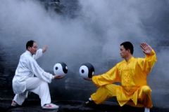 太極拳傷膝蓋嗎？太極拳對(duì)膝蓋的傷害多大？[圖]