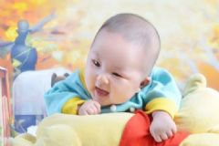 寶寶不會(huì)翻身正常嗎？嬰兒不翻身正常嗎？[圖]