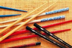 吃飯被收17元筷子費(fèi)，筷子費(fèi)是個(gè)什么費(fèi)用？[多圖]