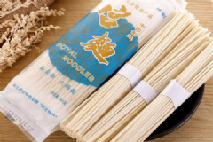 買掛面時(shí)記住要看這幾點(diǎn)，像這樣的面條就別買了[多圖]