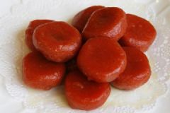 柿子餅蒸著吃有哪些好處？蒸柿子餅的功效作用有哪些？[多圖]