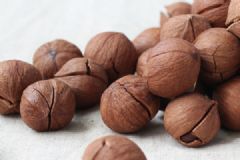 堅(jiān)果營養(yǎng)好吃又解饞？每天吃堅(jiān)果真的好嗎？[多圖]