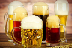 喝啤酒需要注意什么事項(xiàng)？什么人不宜飲用啤酒？[多圖]