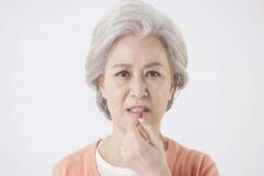 如何讓白發(fā)晚點(diǎn)長出？怎樣預(yù)防白發(fā)早生？[圖]