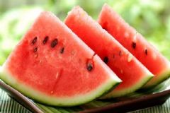吃西瓜可以保護牙齒嗎？吃西瓜對牙齒竟有這些好處[多圖]