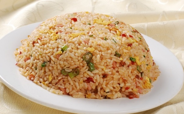 家常炒飯的方法有哪些？簡單美味的炒飯技巧是什么？(1)