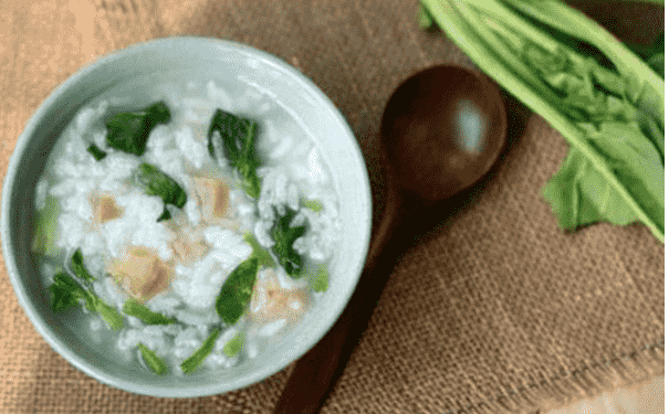 菠菜粥怎么做最好吃？菠菜粥有什么功效？(1)