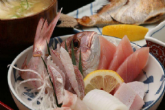 日常清蒸魚(yú)的做法有哪些？常吃魚(yú)對(duì)身體有哪些好處？[圖]
