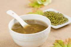 綠豆和哪些食物一起食用更健康營養(yǎng)？夏季常喝綠豆湯有什么好處？[圖]
