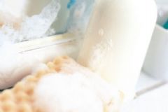 過期的沐浴露有什么妙用？過期的沐浴露可以干嘛？[圖]