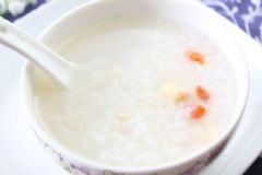 夏季吃粥好處多，這八款粥養(yǎng)生效果最好[圖]