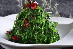 薺菜的營養(yǎng)有哪些價(jià)值？吃薺菜的好處是什么？[圖]