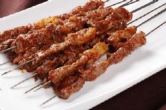 吃烤肉時(shí)喝可樂(lè)有害嗎？吃烤肉喝可樂(lè)有哪些危害？[圖]
