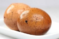 隔夜的茶葉蛋能吃嗎？常見隔夜食物的危害是什么？[圖]