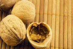 吃核桃有何好處？女性核桃有什么功效？[圖]