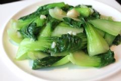 綠葉菜的營養(yǎng)功效有哪些？吃綠葉菜對對健康有什么好處？[圖]