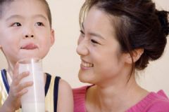 高鈣牛奶什么時候喝最好？什么時候喝高鈣牛奶最養(yǎng)生？[圖]