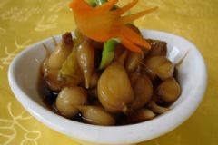 醋泡大蒜的好處有哪些？醋泡大蒜有什么營(yíng)養(yǎng)功效？[圖]
