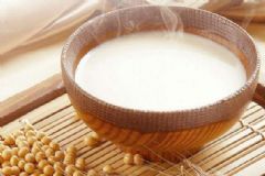 豆?jié){的養(yǎng)生功效有哪些？豆?jié){的養(yǎng)生食譜有哪些？[圖]