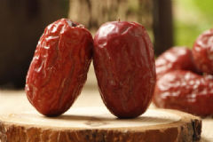 女性補(bǔ)血補(bǔ)氣的食物有哪些？補(bǔ)血補(bǔ)氣的食物該怎么搭配？[圖]