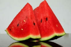 不能吃西瓜的人群有哪些？夏季吃西瓜的好處是什么？[圖]