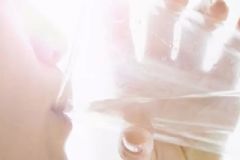 早上喝溫開水的好處有哪些？早上第一杯水就要怎么喝？[圖]
