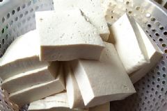 豆腐的營養(yǎng)有哪些作用？吃豆腐的營養(yǎng)有什么好處？[圖]