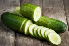 黃瓜的食療價(jià)值有哪些？吃黃瓜具有哪些養(yǎng)生功效？[圖]