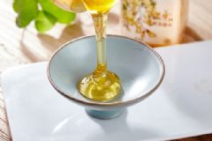 吃蜂蜜可以滋養(yǎng)肌膚嗎？蜂蜜的保健功效有哪些？[圖]
