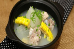 冬瓜玉米排骨湯有什么營養(yǎng)？冬瓜玉米排骨湯怎么做？[圖]