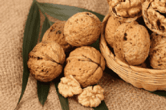 堅(jiān)果類的食品有哪些？多吃堅(jiān)果對(duì)身體有什么好處？[圖]