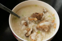 梅干菜排骨粥有什么營(yíng)養(yǎng)？梅干菜排骨粥怎么做？[圖]