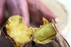 紅薯生的可以吃嗎？沒熟的紅薯直接吃好嗎？[多圖]