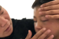 陜西6歲男童游樂場遭飛鏢扎左眼或致失明，肇事女子手機關(guān)機[多圖]
