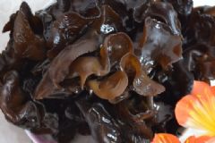 木耳泡了一天一夜還能吃嗎？木耳泡多久比較合適？[圖]