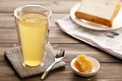 喝蜂蜜水要警惕哪些禁忌？喝蜂蜜水的禁忌事項是什么？[圖]