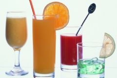 喝了過期的飲料會怎么樣？過期飲料喝了會怎樣？[圖]