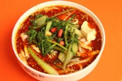 吃麻辣燙的危害是什么？吃麻辣燙對(duì)健康有什么影響？[圖]