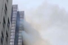 特朗普家的大樓著火了！已經(jīng)造成年人員傷亡！[多圖]
