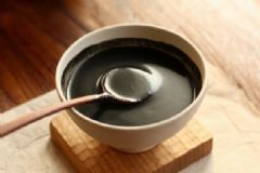 黑芝麻糊早上喝好還是晚上喝好？早上空腹可以喝黑芝麻糊嗎？[圖]